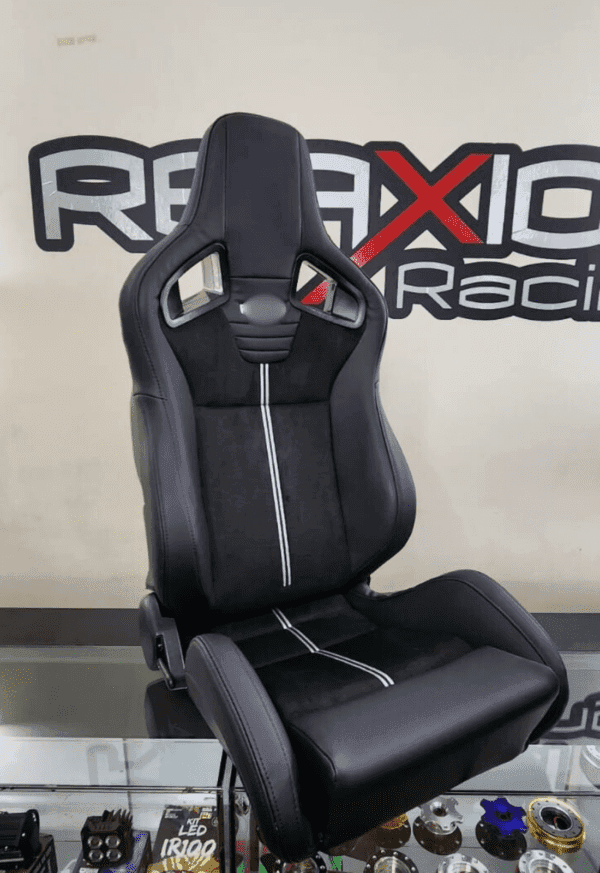 PAR BUTACAS RECLINABLES ADVANCE CUERO / GAMUZA LINEA BLANCA