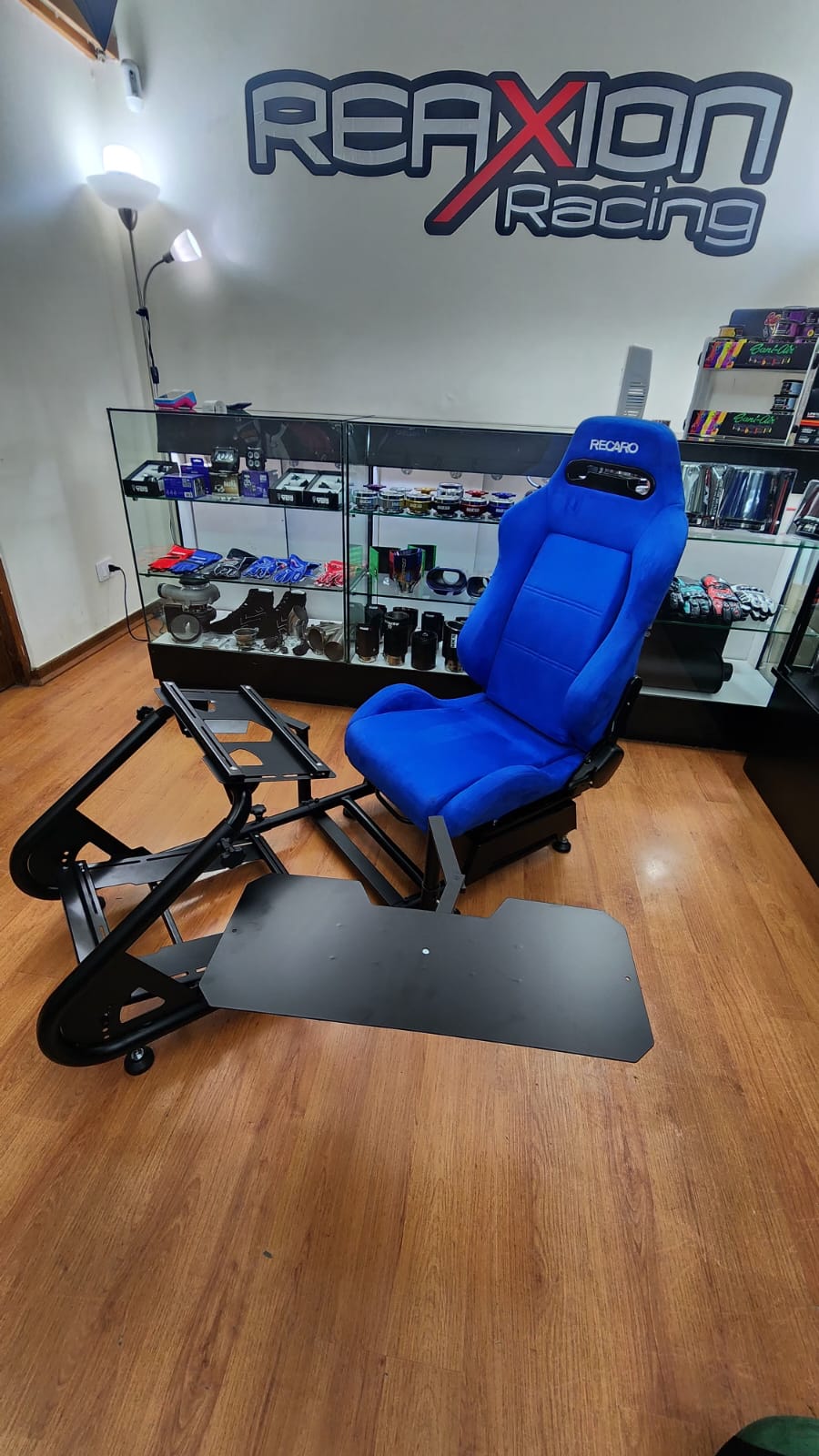 Simulador de Carreras / Cockpit Reaxion Racing - Imagen 3